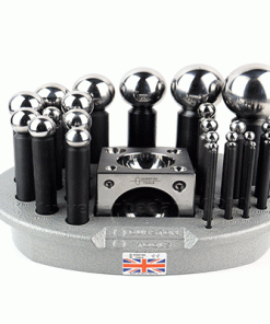 Punzensatz mit Würfelanke